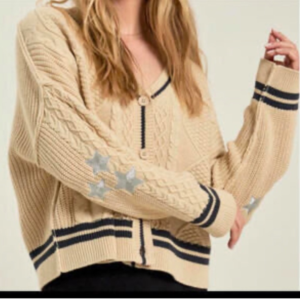 Altar’d State Talia Cable Cardigan Beige with Silver Star Details Small